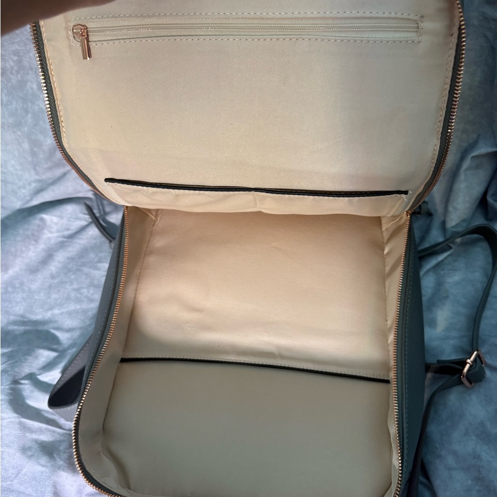 Casey Leather Gray Backpack - Picture 10 of 10